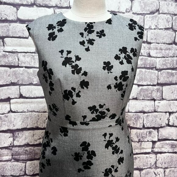 Ann Taylor Black & Gray Sleeveless Dress Size 8P - Picture 2 of 10